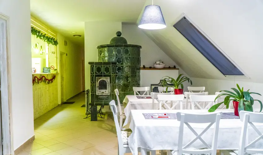 Gyulavez�r Lovasbirodalma Panzi�  Gyulakeszi - H�sv�t (min. 2 �j)