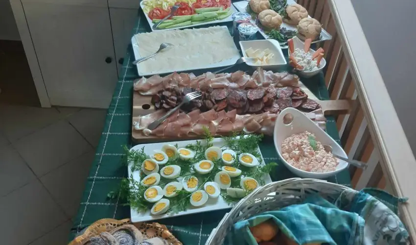 Gyulavez�r Lovasbirodalma Panzi�  Gyulakeszi - H�sv�t (min. 2 �j)