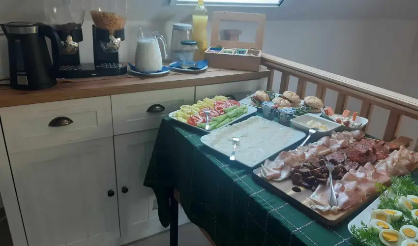 Gyulavez�r Lovasbirodalma Panzi�  Gyulakeszi - H�sv�t (min. 2 �j)