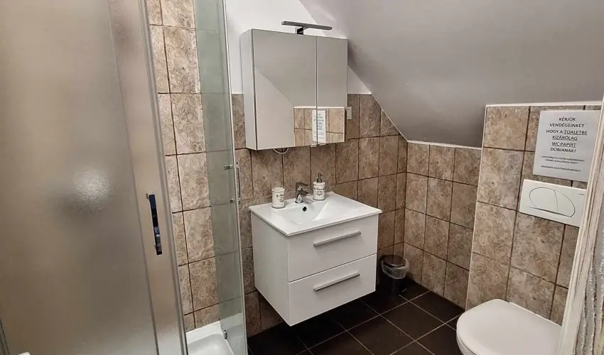 Gyulavez�r Lovasbirodalma Panzi�  Gyulakeszi - H�sv�t (min. 2 �j)