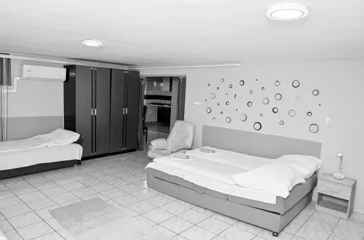 Hajnal Apartman - H�sv�t (min. 2 �j)