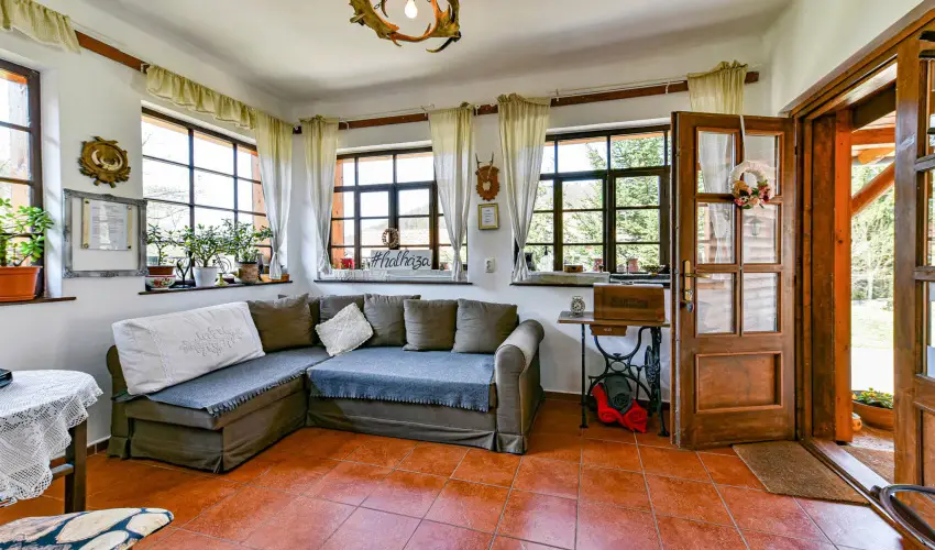 Halhza Vendghz Sirok - Hsvt (min. 3 j)