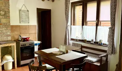 Halh�za Vend�gh�z Sirok