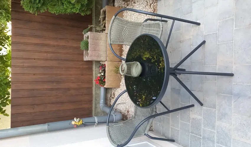 Hanga-lak Velence - Hsvt (min. 2 j)