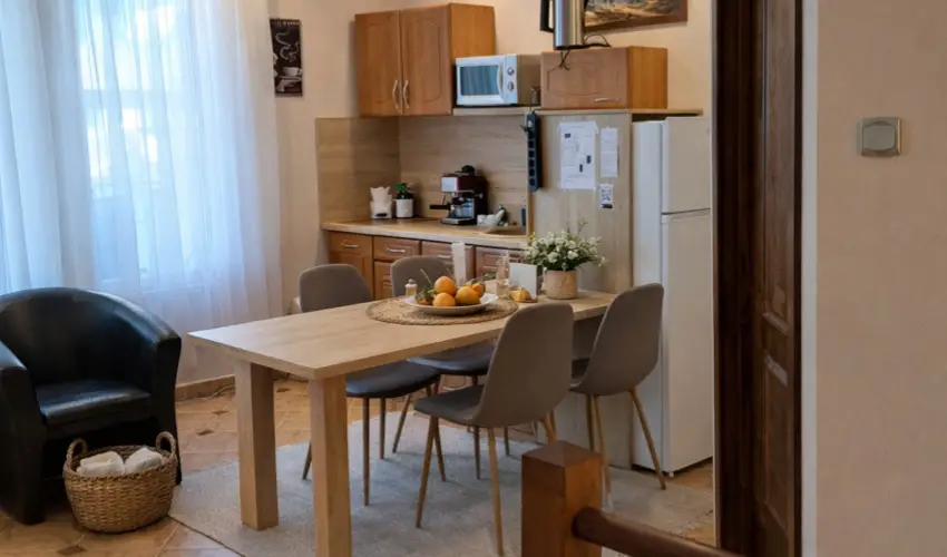 Happy Sun  Zam�rdi - H�sv�t