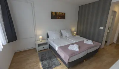 Harangtorony Sz�ll� K�szeg