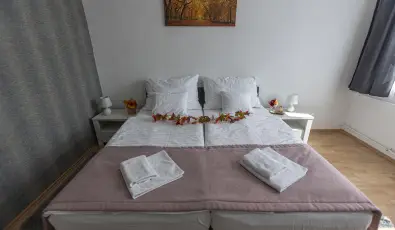 Harangtorony Sz�ll� K�szeg