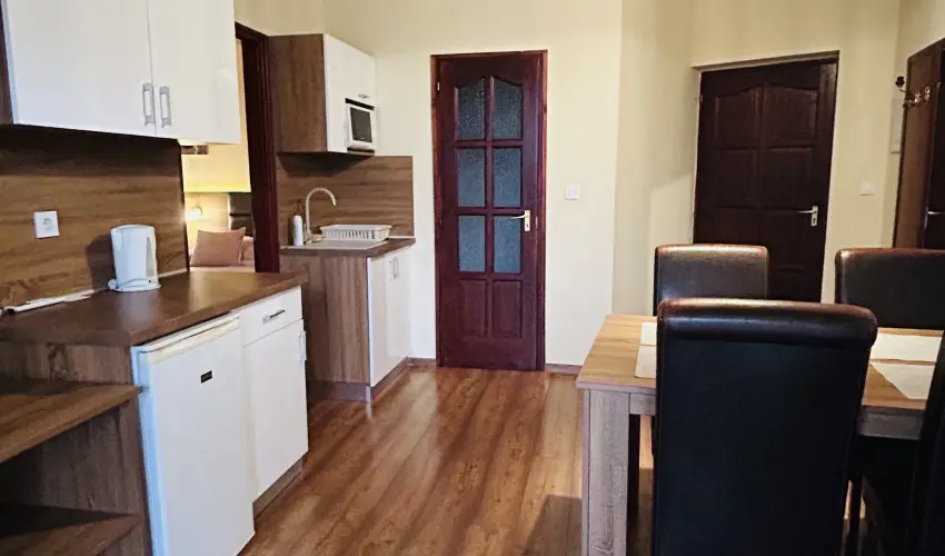 Harm�nia Vend�gh�z Miskolctapolca Miskolctapolca - H�sv�t