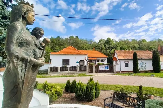 Harmony Vend�gh�z - H�sv�t (min. 2 �j)