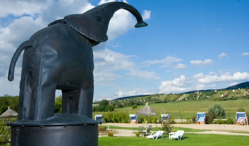 Htkti Wellness Hotel & Lovaspark Mr - Hsvt