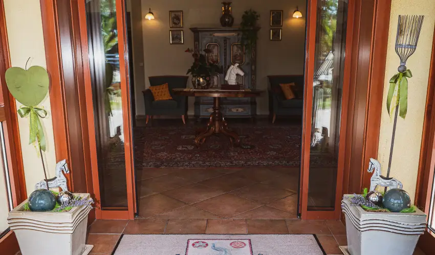 Htkti Wellness Hotel & Lovaspark Mr - Hsvt