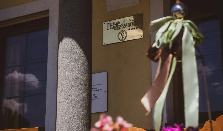 Htkti Wellness Hotel & Lovaspark Mr - Hsvt