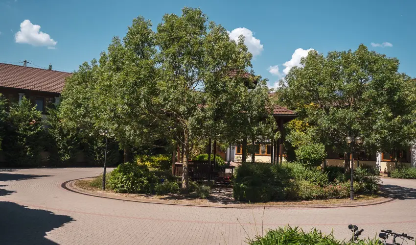 Htkti Wellness Hotel & Lovaspark Mr - Hsvt