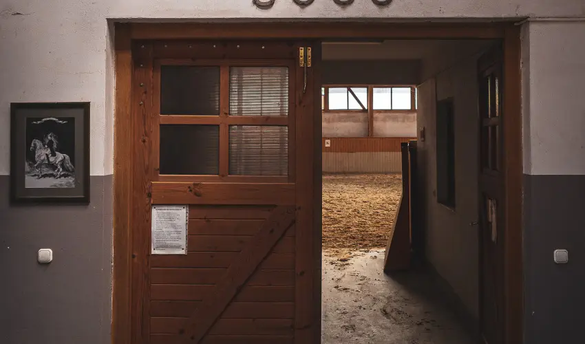 Htkti Wellness Hotel & Lovaspark Mr - Hsvt