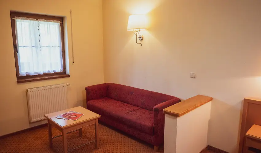 Htkti Wellness Hotel & Lovaspark Mr - Hsvt