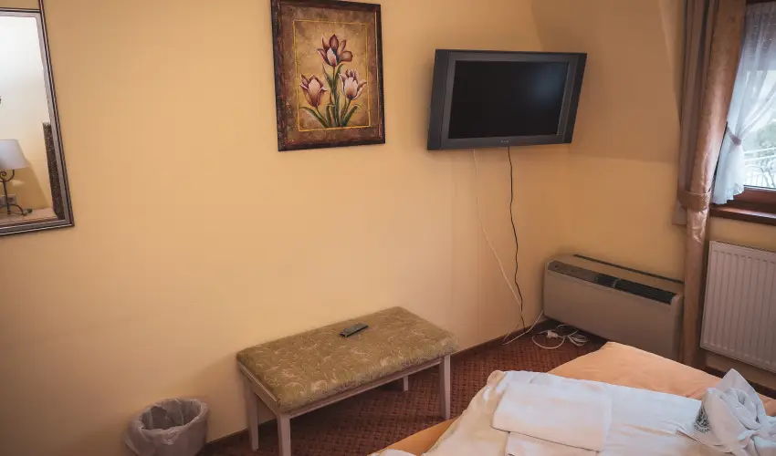 Htkti Wellness Hotel & Lovaspark Mr - Hsvt