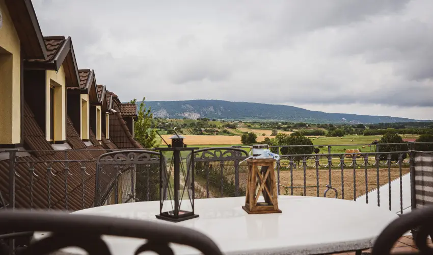 Htkti Wellness Hotel & Lovaspark Mr - Hsvt