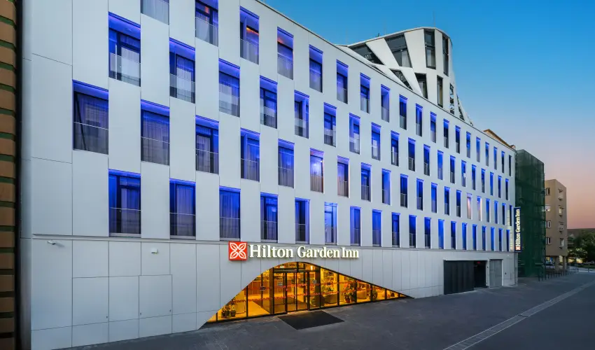 Hilton Garden Inn Debrecen City Center  Debrecen - H�sv�t