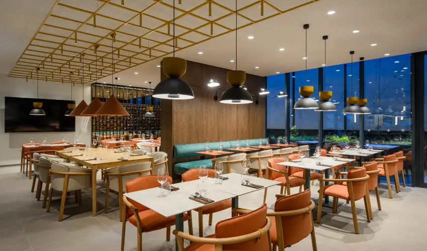 Hilton Garden Inn Debrecen City Center  Debrecen - H�sv�t