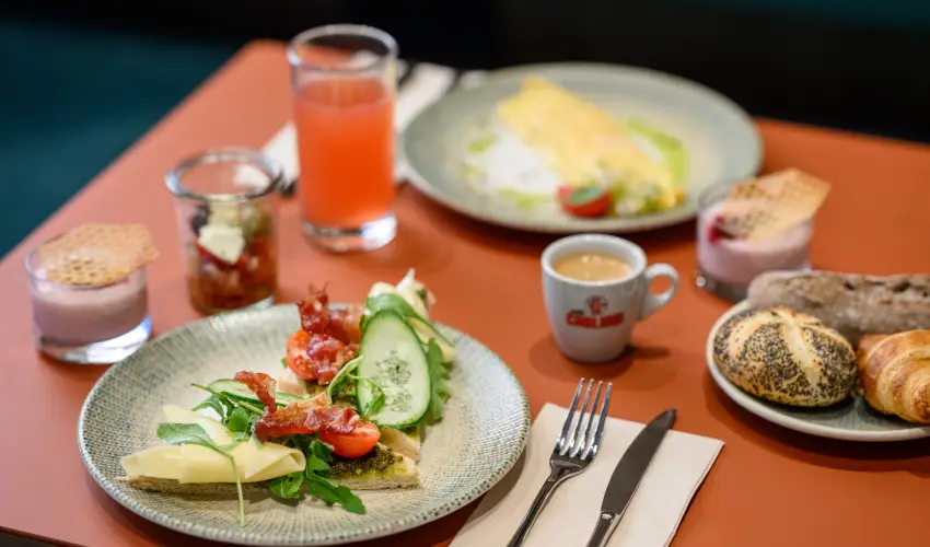 Hilton Garden Inn Debrecen City Center  Debrecen - H�sv�t