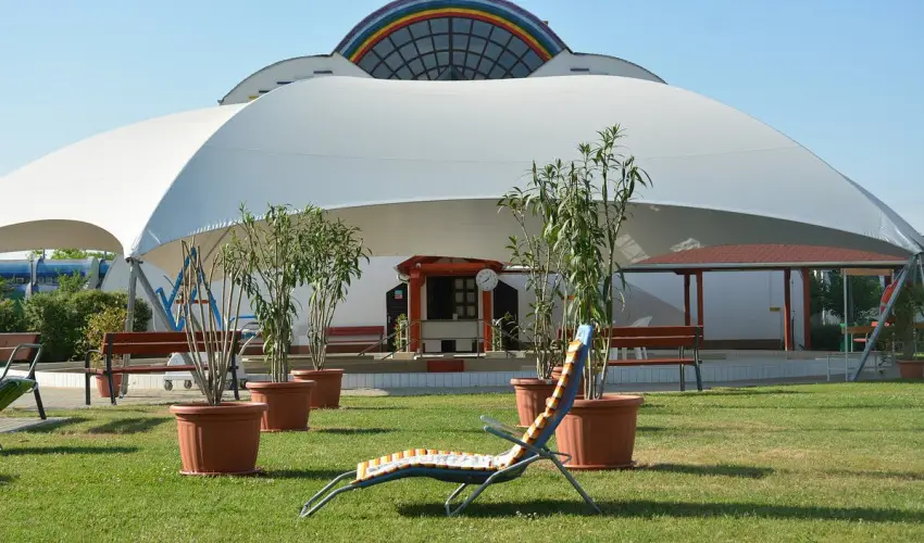 H�forr�s �d�l�- �s Lak�ssz�vetkezet Gyula - H�sv�t