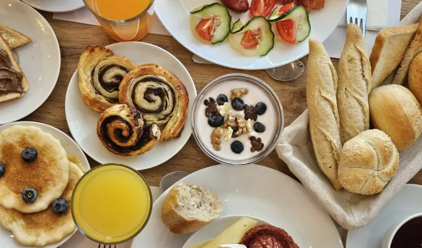 Holdvirg Hotel Srvr - Hsvt 