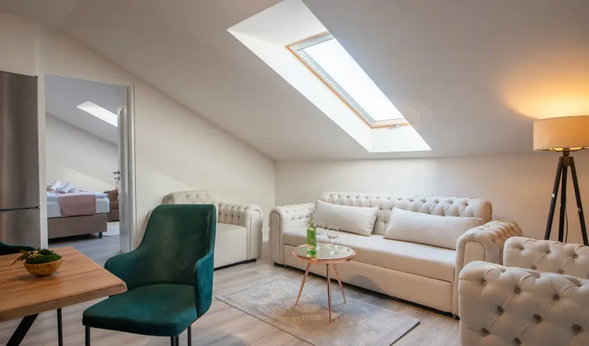 Holdvirg Hotel Srvr - Hsvt 