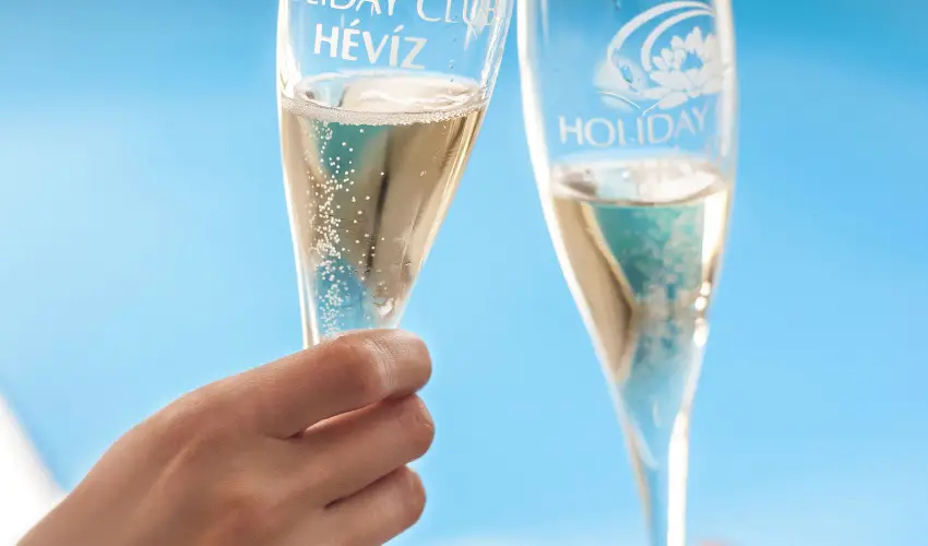 Holiday Club Apartman Hotel Hvz Hvz - Hsvt (min. 2 j)