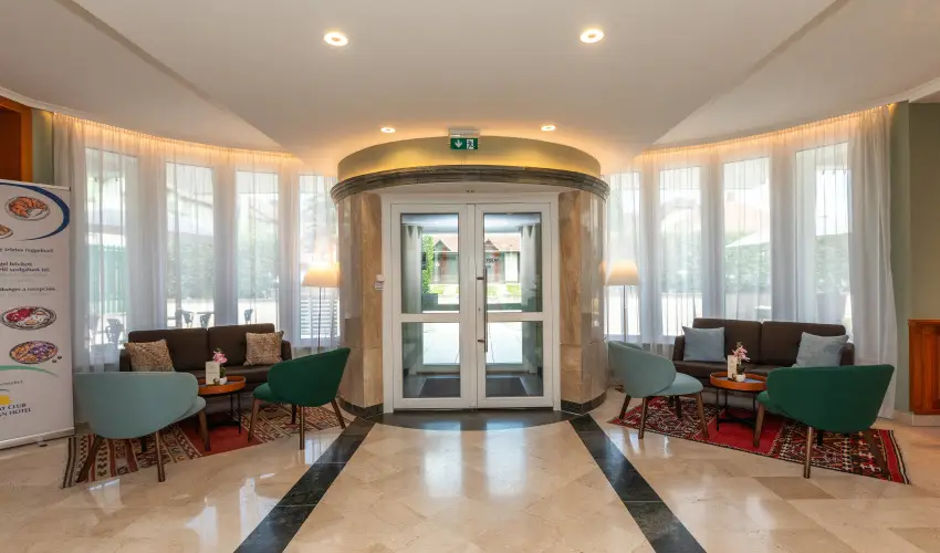 Holiday Club Apartman Hotel H�v�z H�v�z - H�sv�t (min. 2 �j)