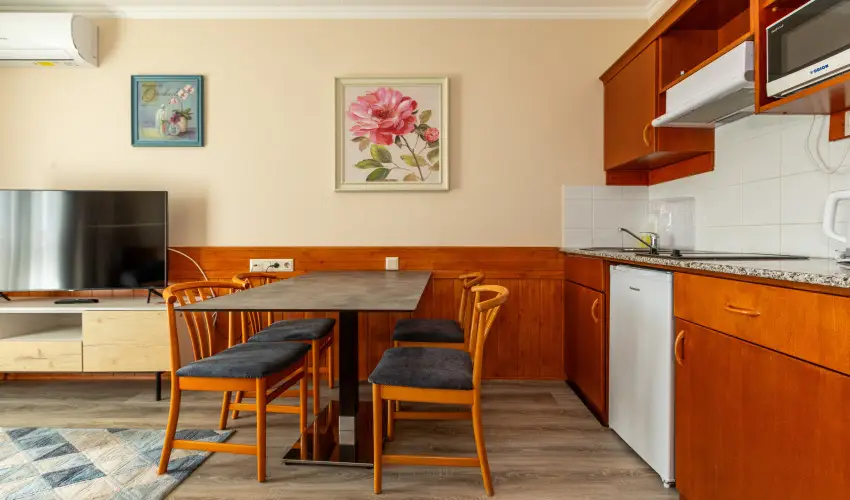 Holiday Club Apartman Hotel H�v�z H�v�z - H�sv�t (min. 2 �j)