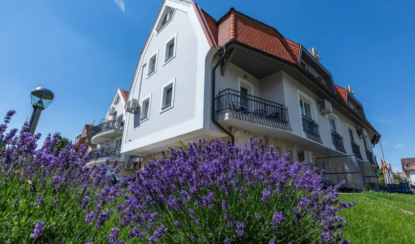 Holiday Club Apartman Hotel H�v�z H�v�z - H�sv�t (min. 2 �j)