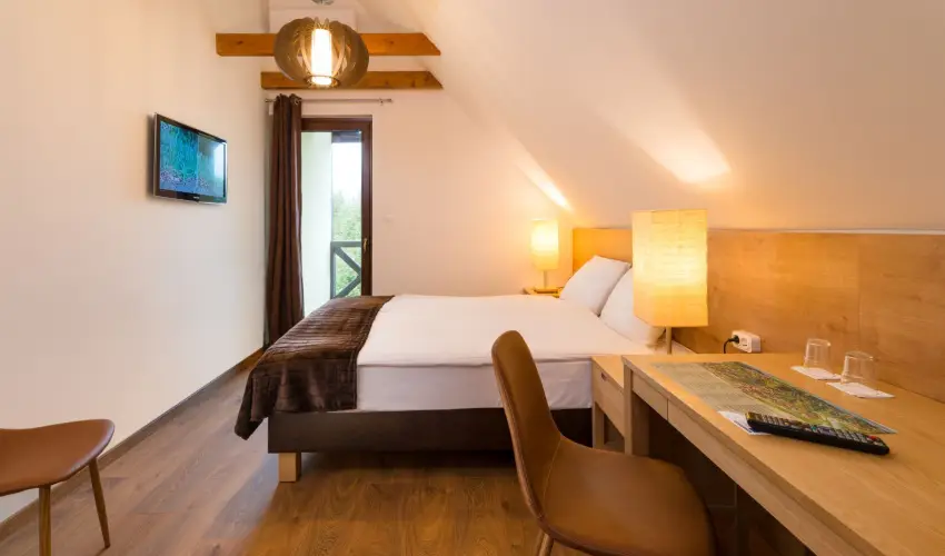 Honti Panzi Visegrd - Hsvt