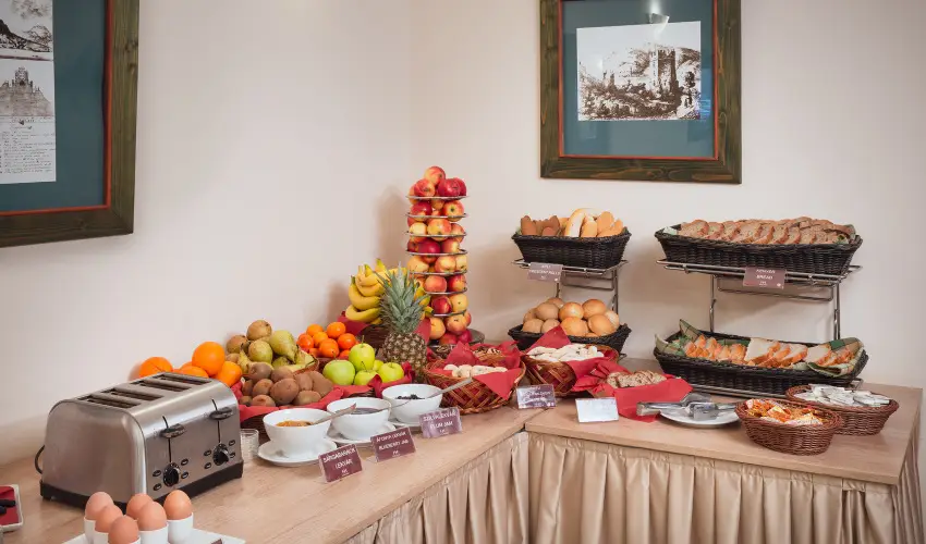 Honti Panzi Visegrd - Hsvt