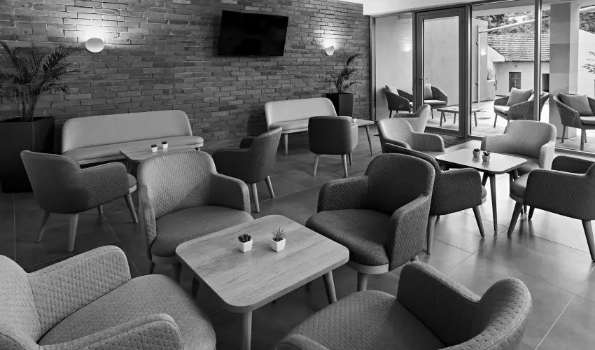 Hotel Adalbert - Szent Tam�s H�z Esztergom - H�sv�t (min. 3 �j)