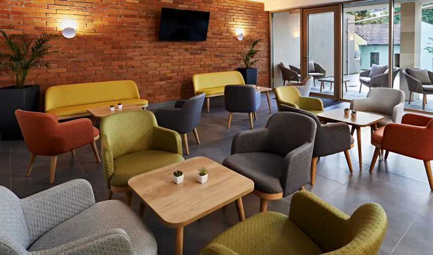 Hotel Adalbert - Szent Tam�s H�z Esztergom - H�sv�t (min. 3 �j)