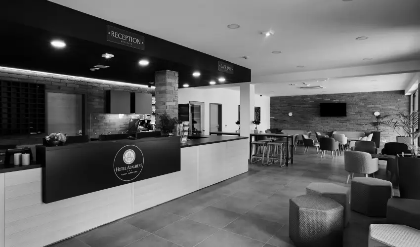 Hotel Adalbert - Szent Tam�s H�z Esztergom - H�sv�t (min. 3 �j)