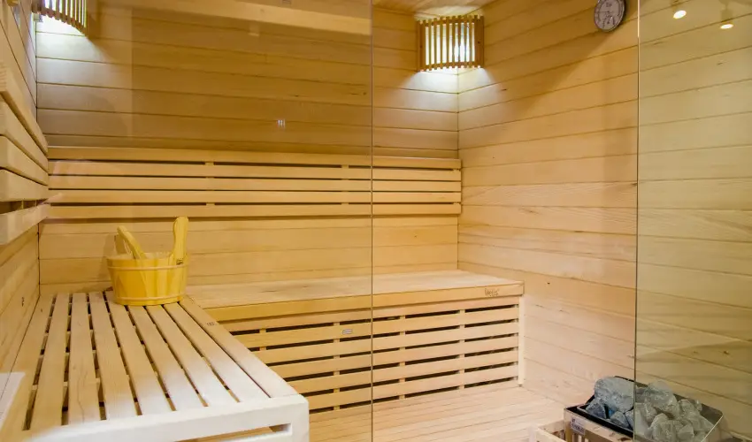 Hotel Adalbert - Szent Tam�s H�z Esztergom - H�sv�t (min. 3 �j)