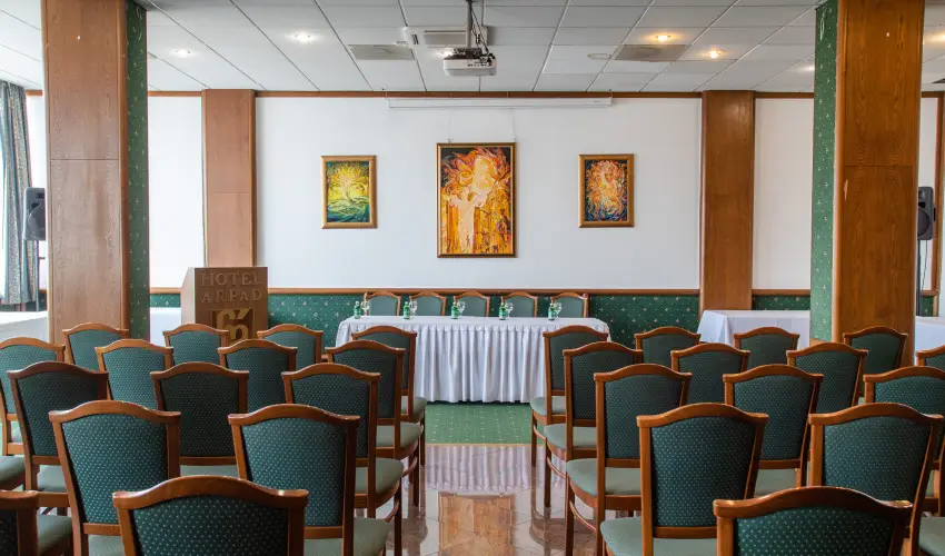 Hotel rpd Tatabnya - Hsvt 