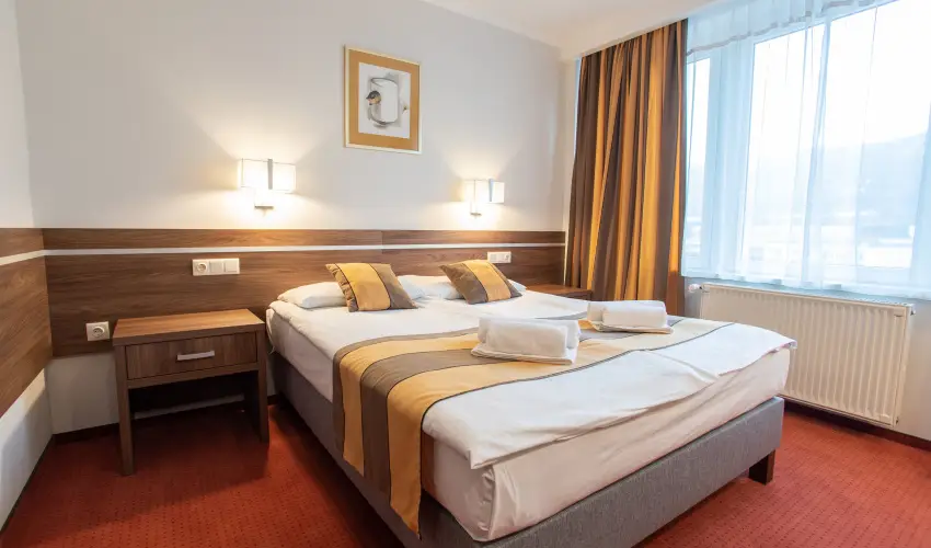 Hotel rpd Tatabnya - Hsvt 