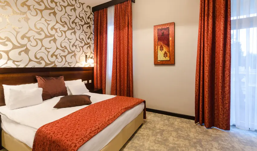 Hotel Aurum Hajdszoboszl - Hsvt (min. 3 j)