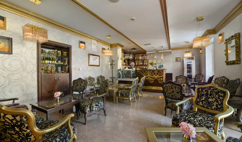 Hotel Aurum Hajdszoboszl - Hsvt (min. 3 j)