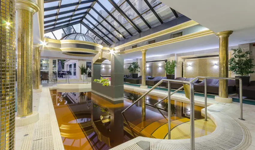 Hotel Aurum Hajdszoboszl - Hsvt (min. 3 j)