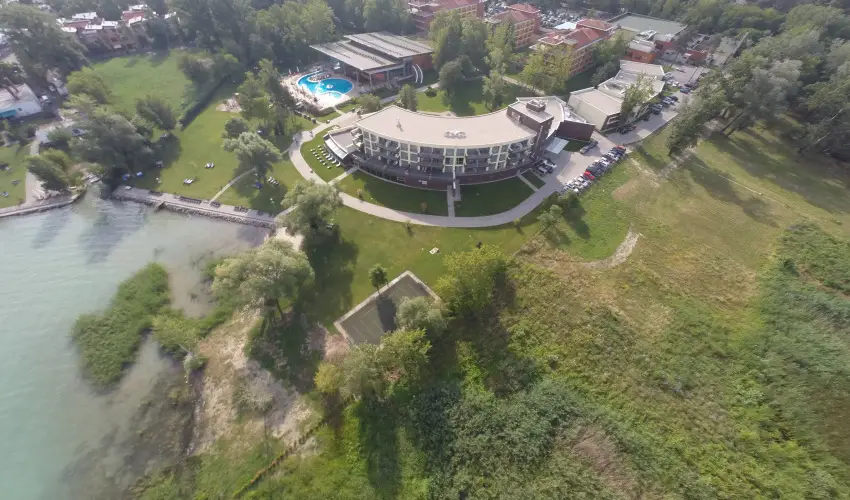 Hotel Azr Sifok - Hsvt - specilis elrefizetssel (min. 3 j)