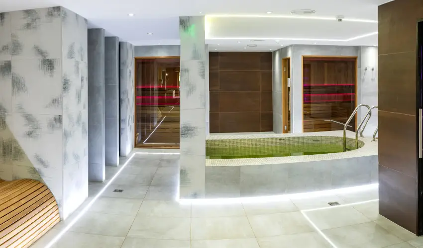 Hotel Azr Sifok - Hsvt - specilis elrefizetssel (min. 3 j)