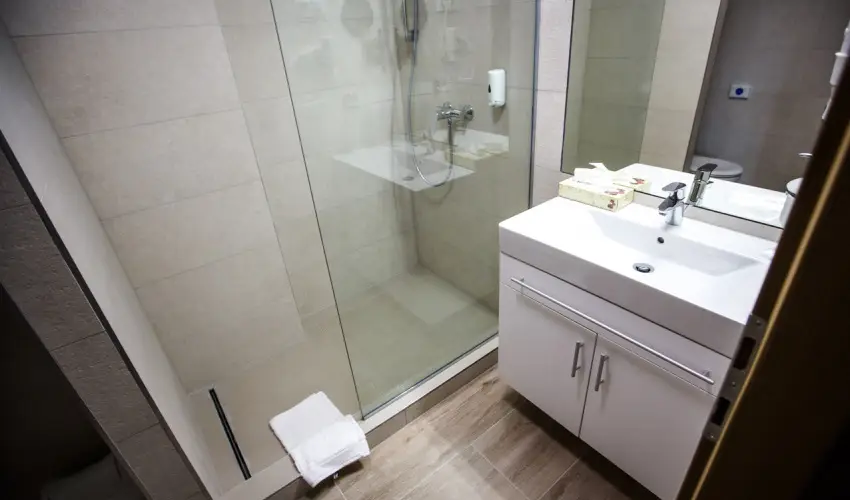 Hotel Bassiana Srvr - Hsvt (min. 3 j)