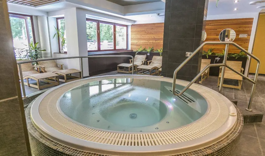 Hotel Bassiana Srvr - Hsvt (min. 3 j)