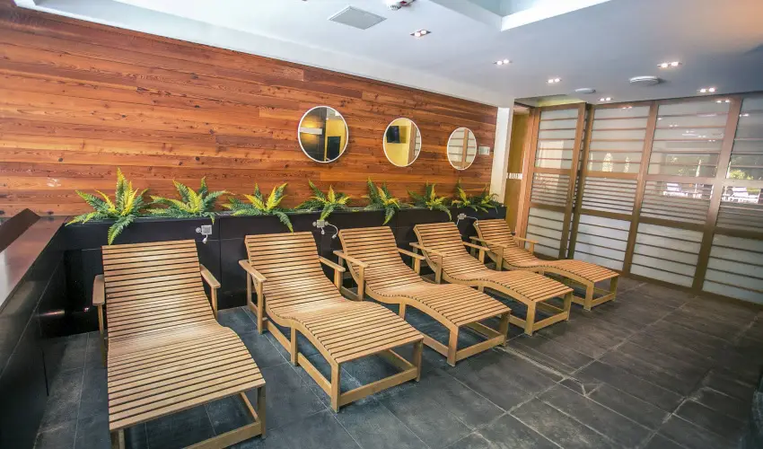 Hotel Bassiana Srvr - Hsvt (min. 3 j)