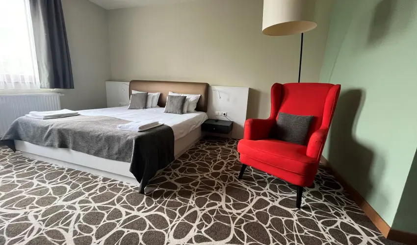 Hotel Bassiana Srvr - Hsvt (min. 3 j)