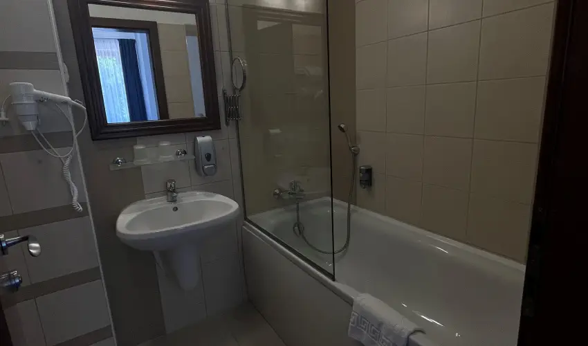 Hotel Bassiana Srvr - Hsvt (min. 3 j)