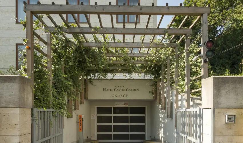 Hotel Castle Garden Budapest - Hsvt - teljes elrefizetssel